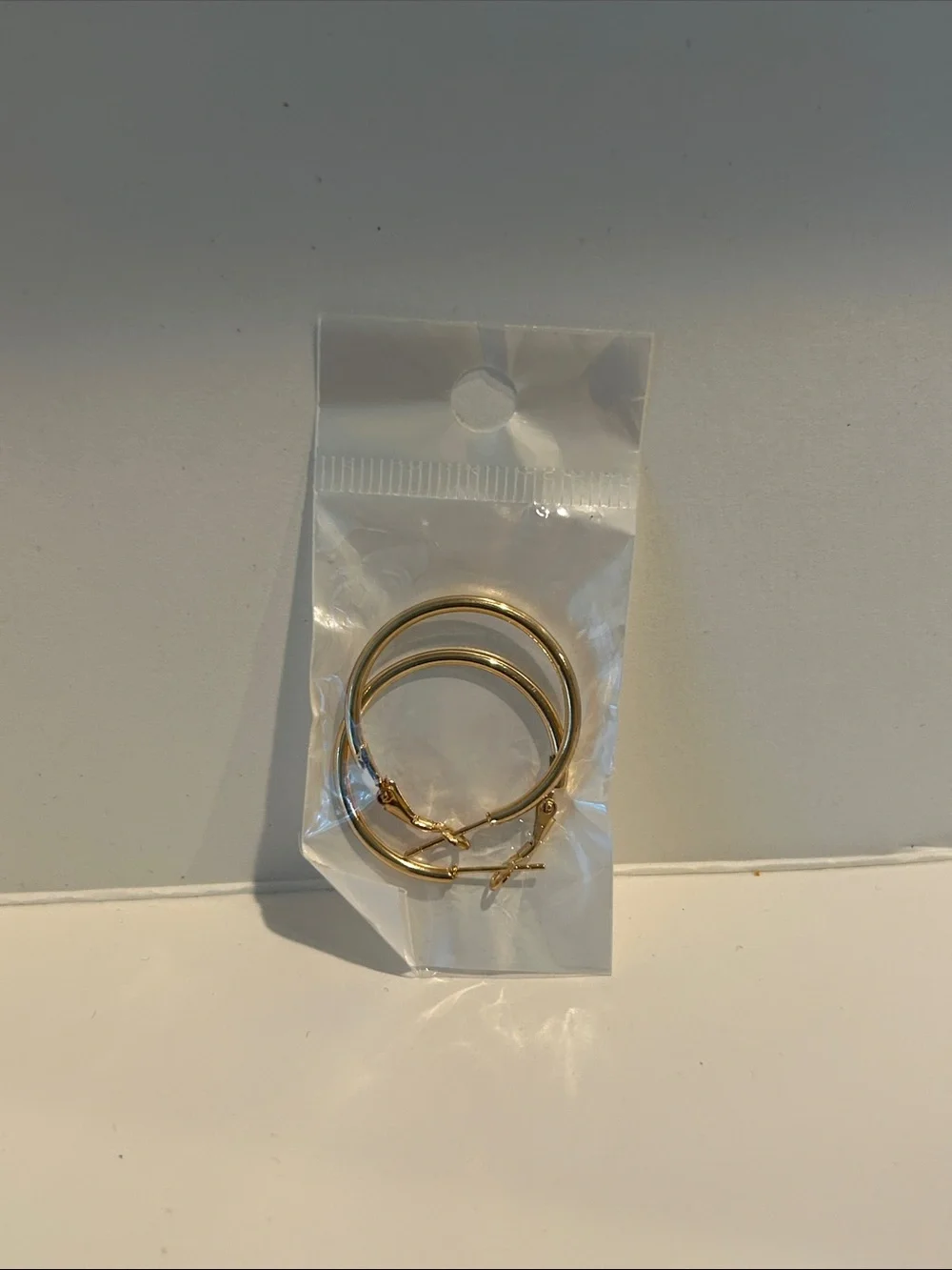 N/A gold tone